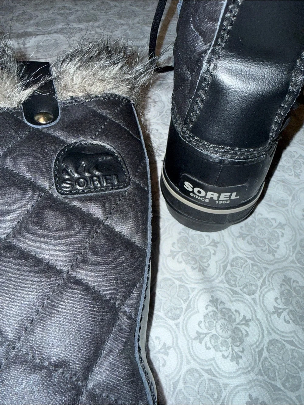 SOREL Tofino II Waterproof Winter Boots Faux Fur Women’s Size 8